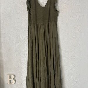 Chic Olive Green Maxi Dress